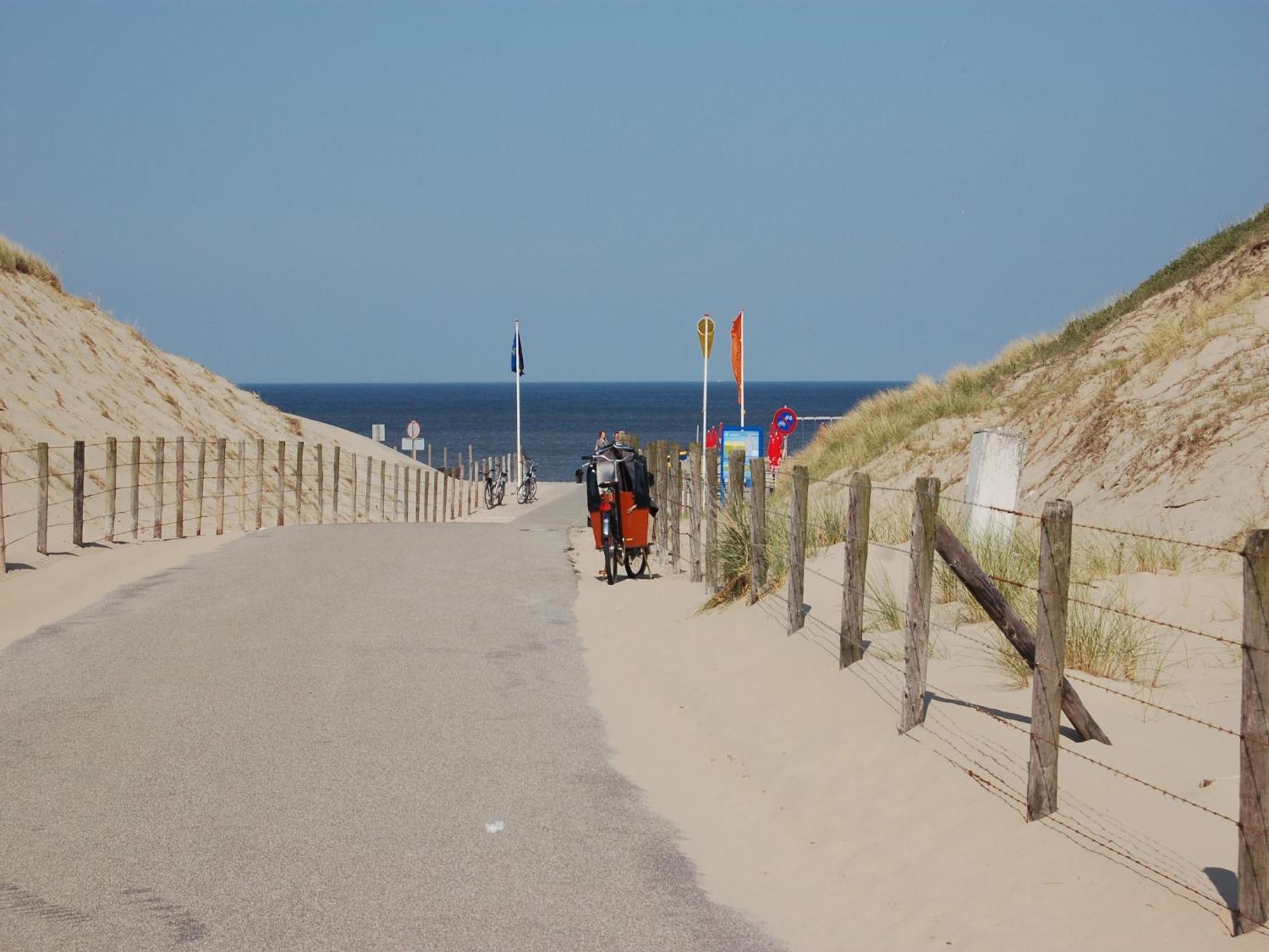 Modern Apartment In Noordwijk Near The Sea ภายนอก รูปภาพ